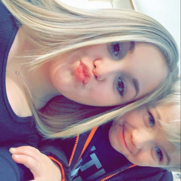 Meet your Posher, Emma - Picture 1 of 1